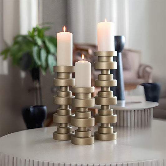 candelabros teca madera dorados